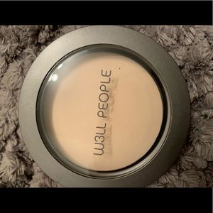 W3LL People BIO baked face foundation